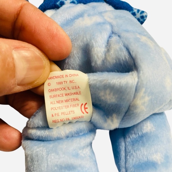 Ty Beanie Baby “1999 Holiday Teddy” – Blue Snowflake Bear with Tags - Picture 10 of 13